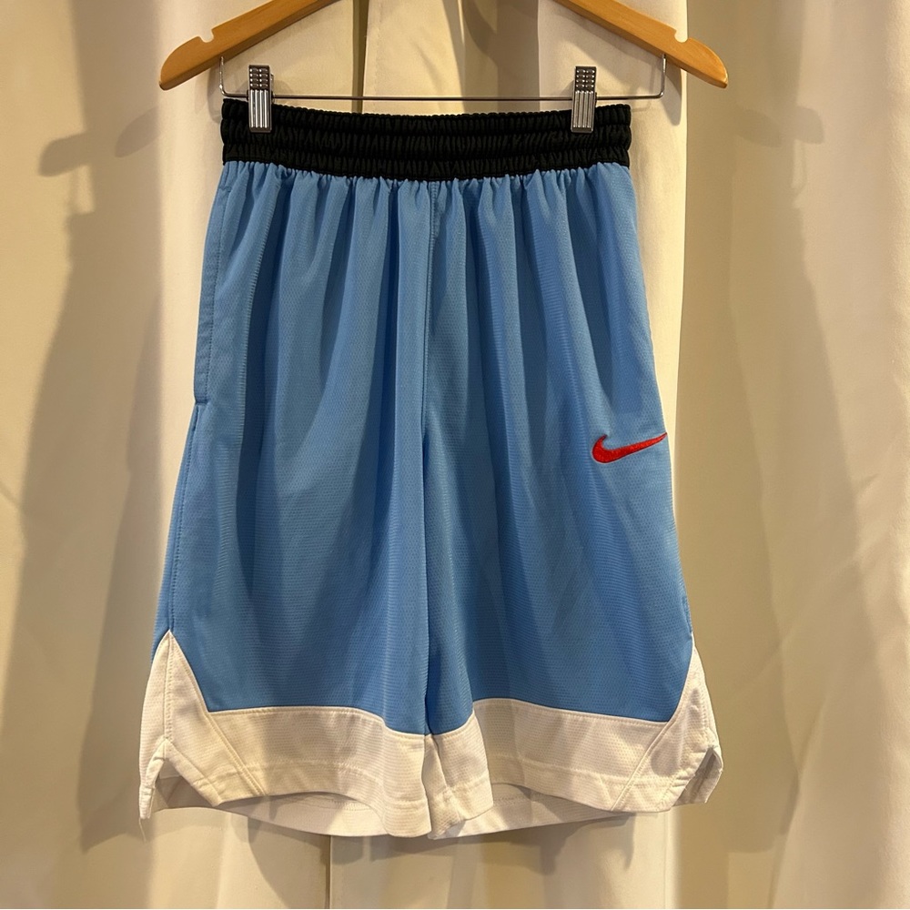 Nike Shorts Basketball Men's Small Blue Training‎ Sports Pockets